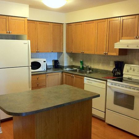 Mississauga Furnished Apartments Екстер'єр фото